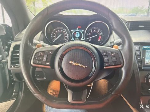 Used 2017 Jaguar F-TYPE S British Design Edition AWD/4WD image 10