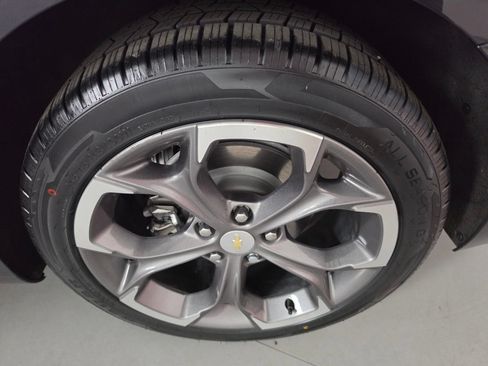 Used 2022 Chevrolet Malibu LT FWD image 10
