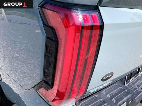 Certified 2026 Toyota Tundra Limited AWD/4WD image 28