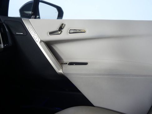 Certified 2023 BMW iX xDrive50 w/ Premium Package image 24