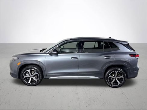 New 2026 Volkswagen Tiguan SE image 9