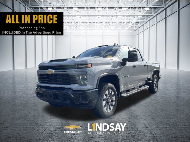 Used 2024 Chevrolet Silverado 2500 Custom w/ Custom Convenience Package AWD/4WD image 1