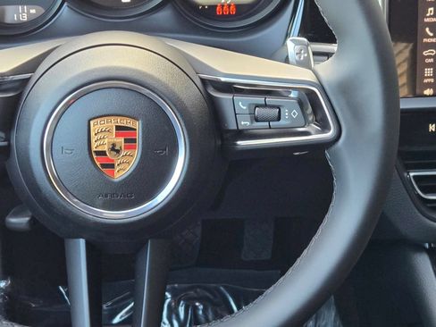 New 2026 Porsche Macan AWD/4WD image 18