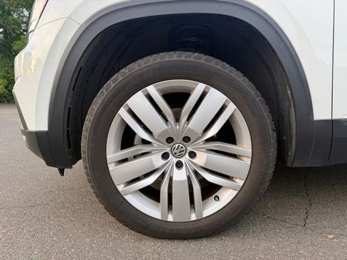 Used 2019 Volkswagen Atlas SE FWD image 11