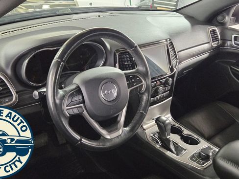 Used 2019 Jeep Grand Cherokee Limited AWD/4WD image 11