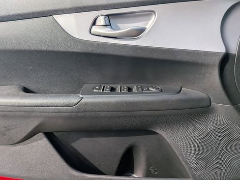 Used 2022 Kia Forte LXS image 24