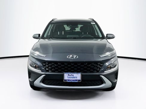 Used 2023 Hyundai Kona SEL AWD/4WD image 2