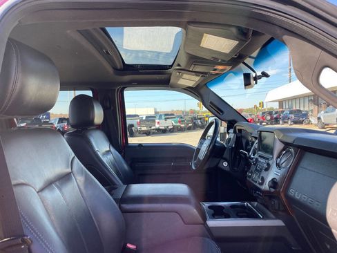 Used 2014 Ford F350 Lariat w/ Lariat Ultimate Package image 29