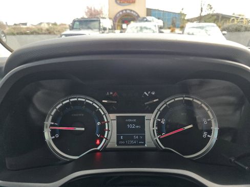 Used 2016 Toyota 4Runner Trail Premium image 15