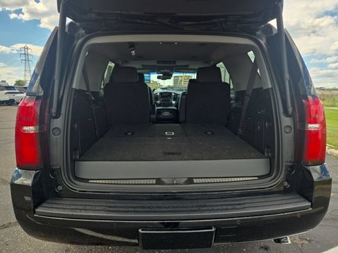 Used 2016 Chevrolet Tahoe LT w/ LT Signature Package AWD/4WD image 26