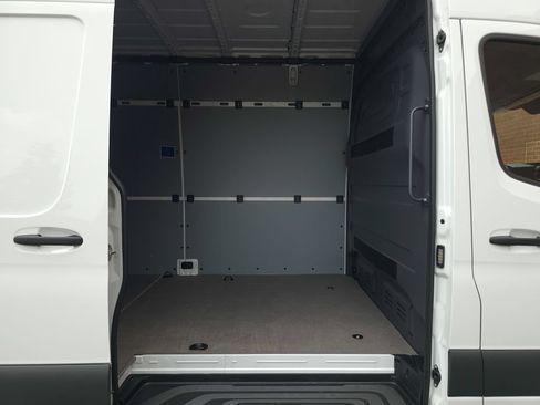 Used 2026 Mercedes-Benz Sprinter 3500 image 26