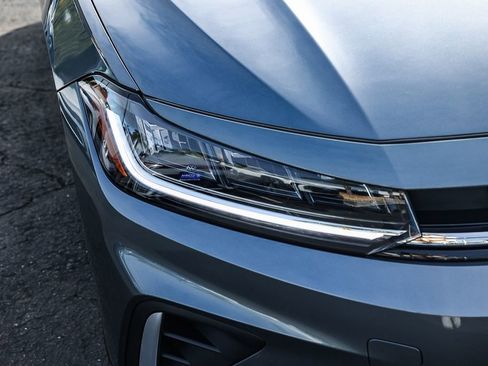 New 2026 Volkswagen Jetta SE image 14