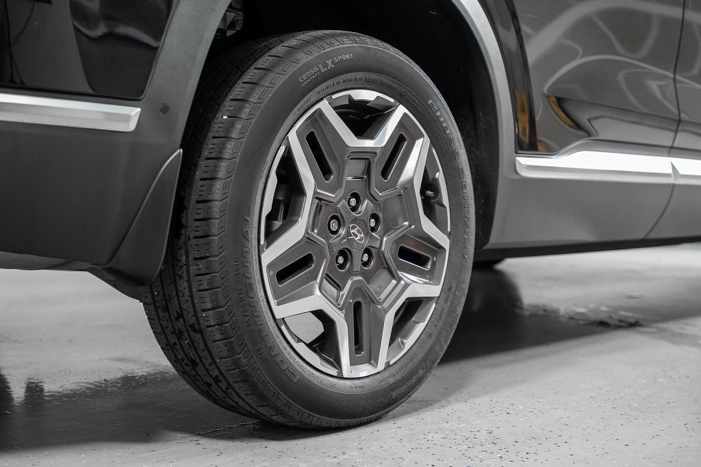 Certified 2023 Hyundai Santa Fe Limited AWD/4WD image 8