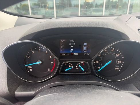 Used 2017 Ford Escape SE AWD/4WD image 10