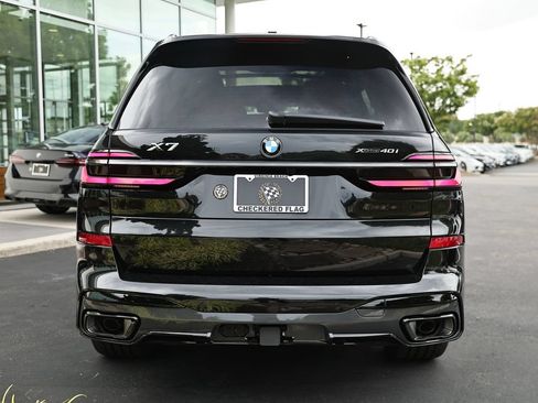 New 2027 BMW X7 xDrive40i w/ M Sport Package AWD/4WD image 8