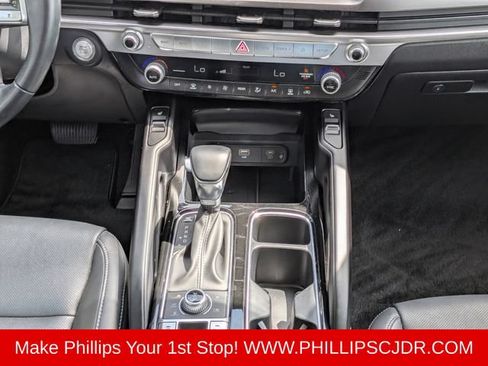 Used 2024 Kia Telluride S w/ S Sunroof Package AWD/4WD image 18