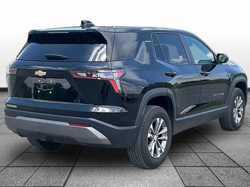 Used 2026 Chevrolet Equinox LT FWD image 11