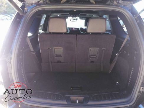 Used 2024 Dodge Durango GT image 7
