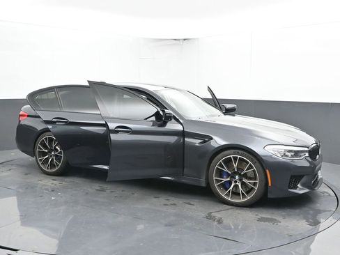 Used 2019 BMW M5 w/ Executive Package image 40