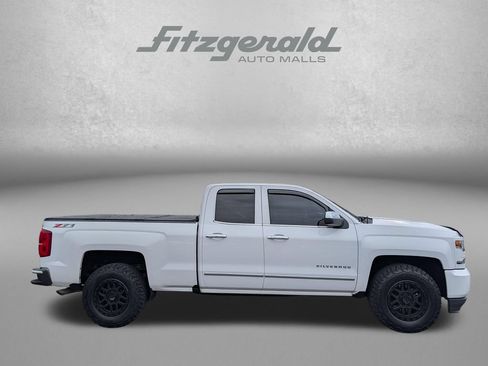 Used 2017 Chevrolet Silverado 1500 LTZ Z71 w/ LTZ Plus Package AWD/4WD image 4
