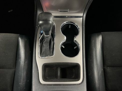 Used 2018 Jeep Grand Cherokee Altitude AWD/4WD image 28