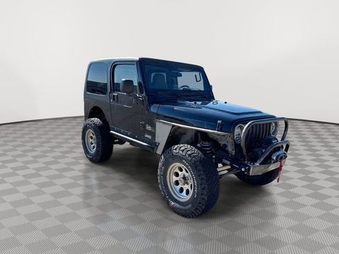 Used 2003 Jeep Wrangler Sahara image 2