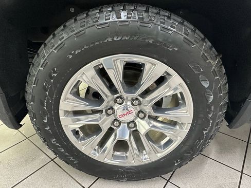 Certified 2023 GMC Sierra 1500 Denali w/ Technology Package image 18