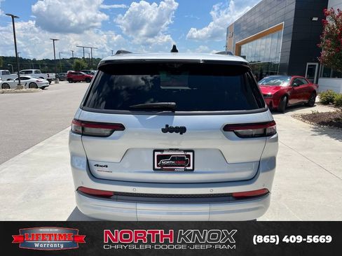 New 2026 Jeep Grand Cherokee L Limited AWD/4WD image 21
