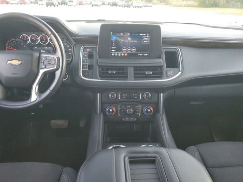 Used 2023 Chevrolet Suburban LS w/ Driver Alert Package image 10