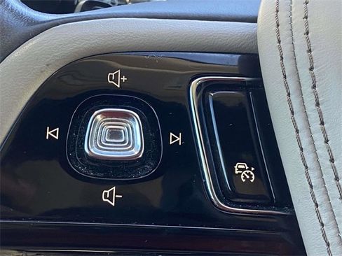 Used 2022 Lincoln Aviator Reserve w/ Equipment Group 201A image 22