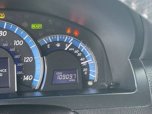 Used 2014 Toyota Camry XLE image 8