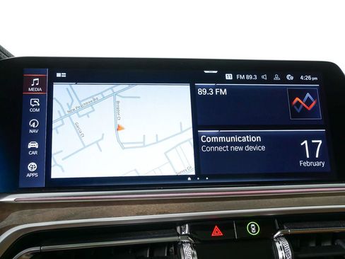 Used 2021 BMW X5 sDrive40i w/ M Sport Package image 13