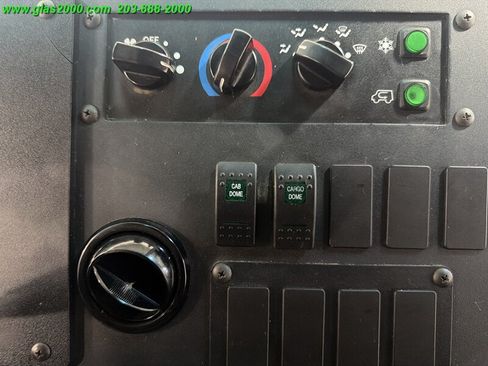 Used 2014 Ford E-350 and Econoline 350 Super Duty w/ A/C Prep Package RWD image 17