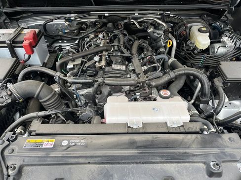 Used 2025 Toyota 4Runner SR5 image 27