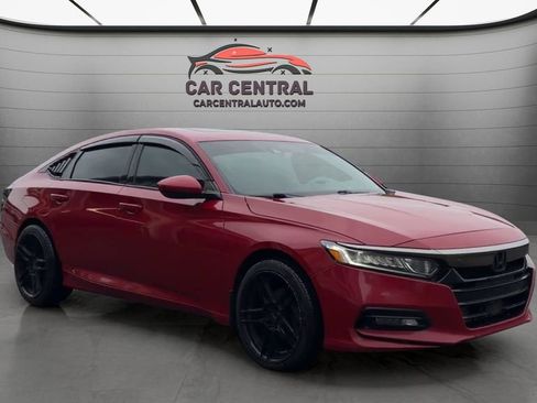 Used 2018 Honda Accord Sport image 7