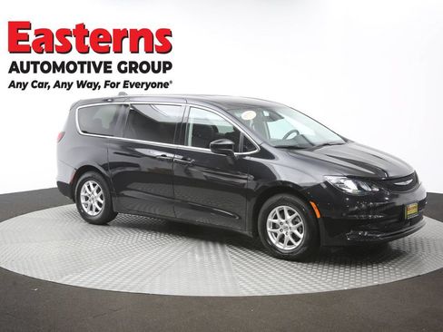 Used 2024 Chrysler Voyager LX FWD image 49