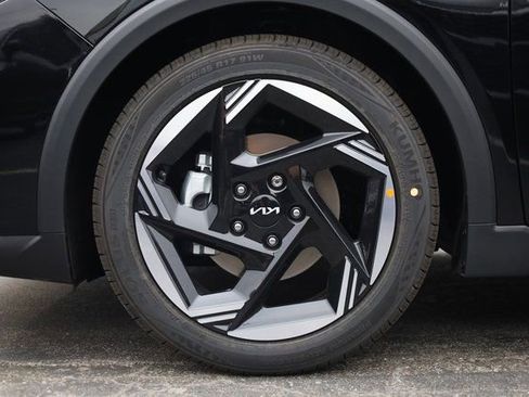 New 2025 Kia K4 EX image 9