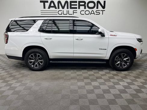 Used 2023 Chevrolet Tahoe Z71 w/ Luxury Package AWD/4WD image 4