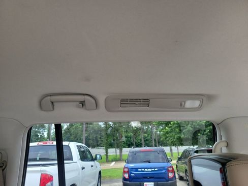 Used 2021 Nissan Armada Platinum w/ Captain's Chairs Package AWD/4WD image 40