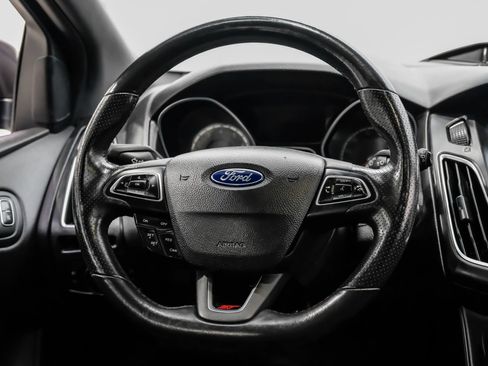 Used 2018 Ford Focus ST w/ Equipment Group 402A image 28