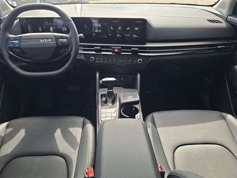 New 2026 Kia Sportage EX image 14