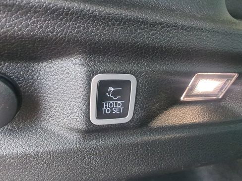 Used 2024 Jeep Grand Cherokee L Altitude AWD/4WD image 48