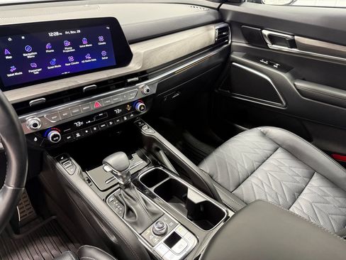 Used 2025 Kia Telluride SX Prestige X-Line image 12