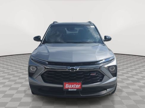 Used 2024 Chevrolet TrailBlazer RS w/ Convenience Package AWD/4WD image 2