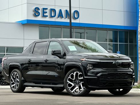New 2024 Chevrolet Silverado EV RST AWD/4WD image 2