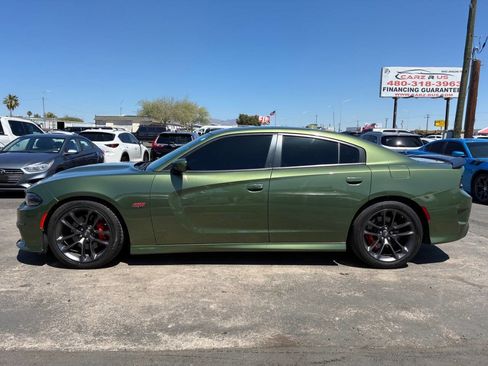 Used 2022 Dodge Charger Scat Pack RWD image 3