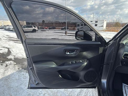 Used 2024 Honda HR-V EX-L image 25