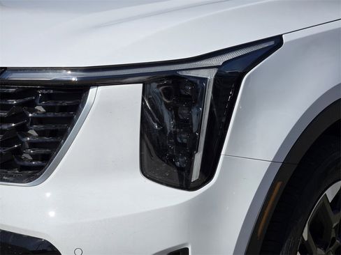 New 2026 Kia Sorento S image 6