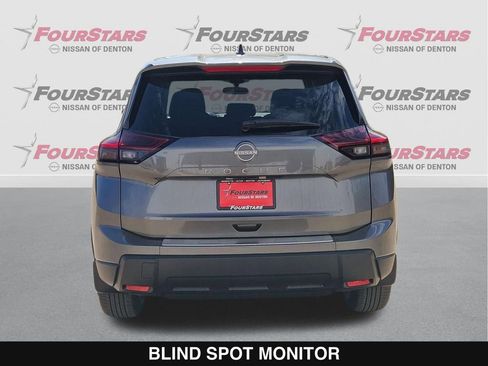 New 2026 Nissan Rogue SV image 5