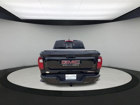 Used 2024 GMC Canyon AT4 AWD/4WD image 6